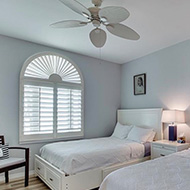 Bedroom with fan